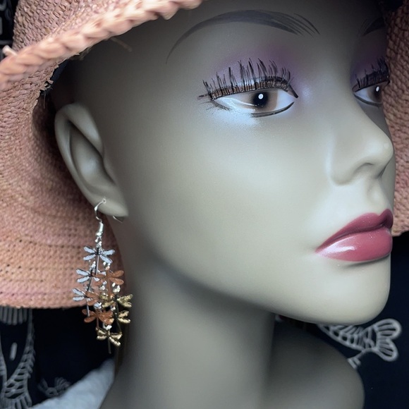 3/$15 Dragonfly Statement Earrings - Picture 4 of 11